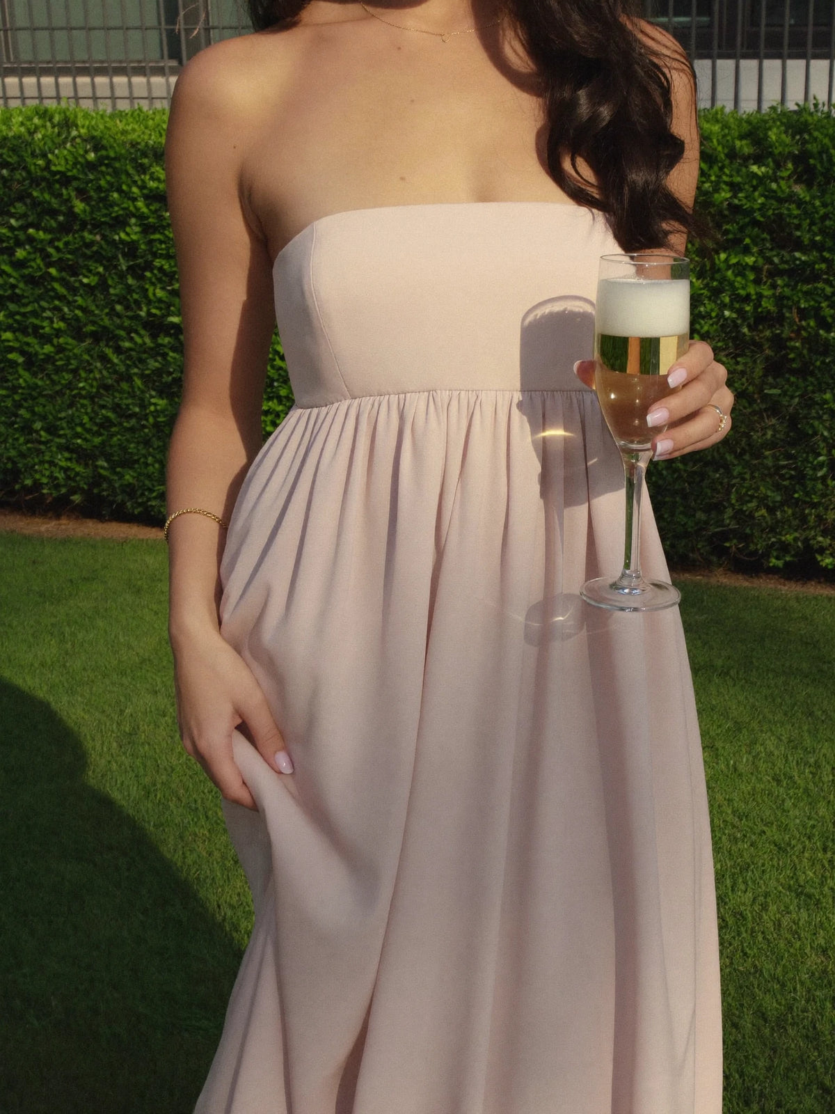 Lift Bra: Wedding guest